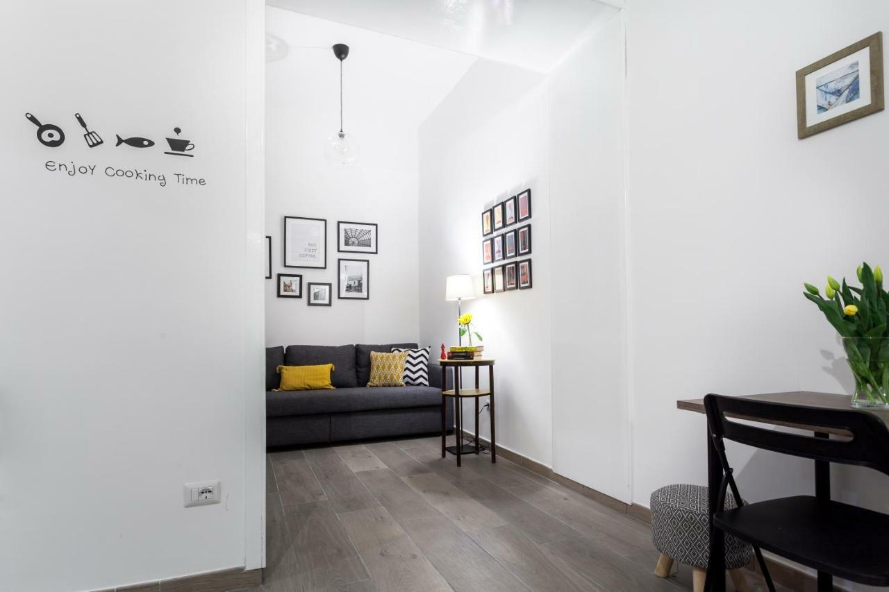 Manuela Apartments Centro Storico نابولي المظهر الخارجي الصورة