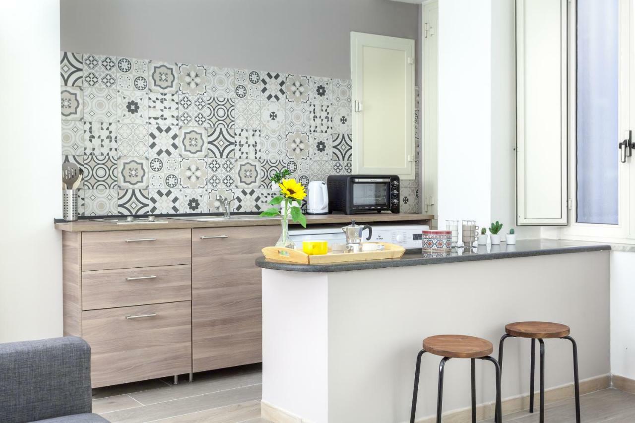 Manuela Apartments Centro Storico نابولي المظهر الخارجي الصورة